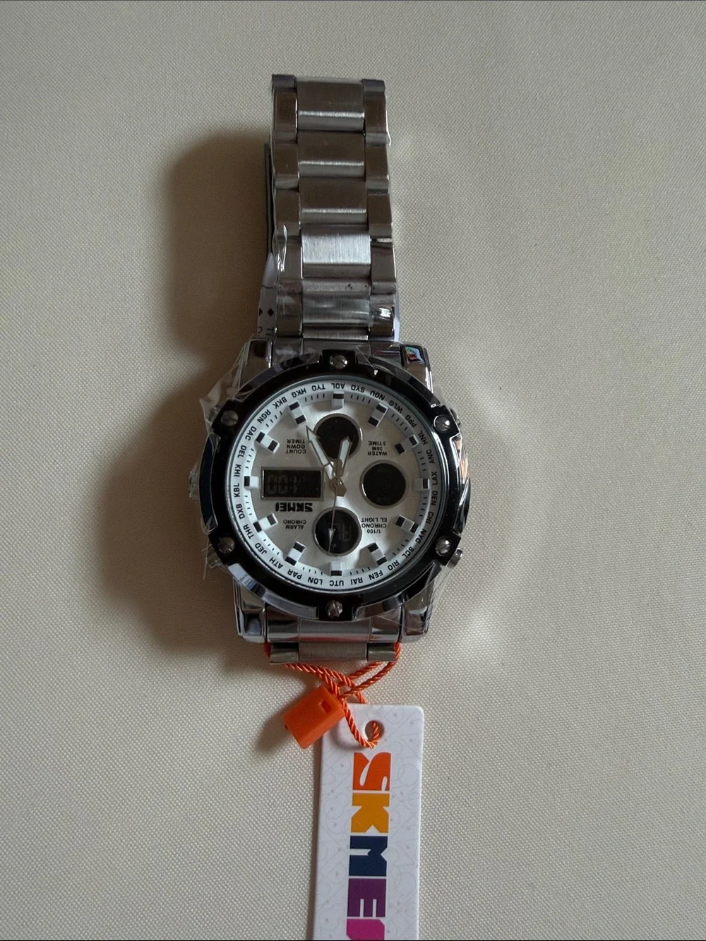 SKMEI Men's Silver Stainless Steel Analog-Digital Watch - Silver Dial